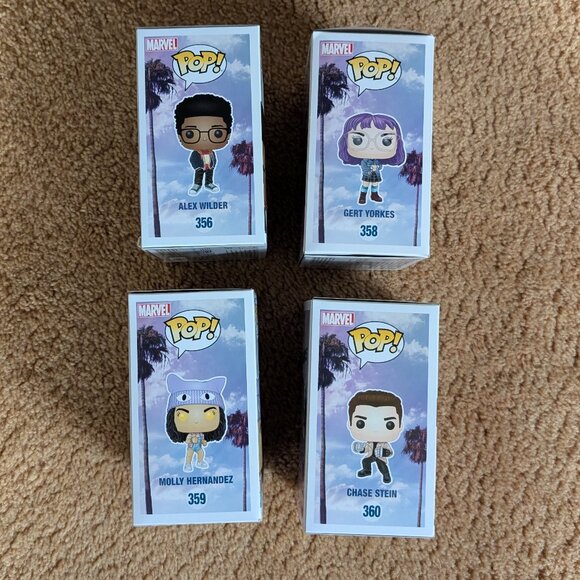 Marvel Runaways Lot of 4 NIB! - Picture 2 of 5